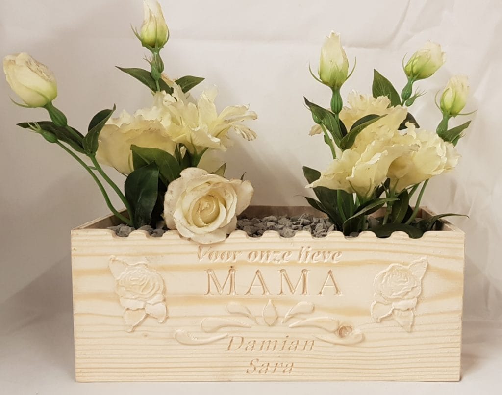 Plantenbak naar wens gemaakt.