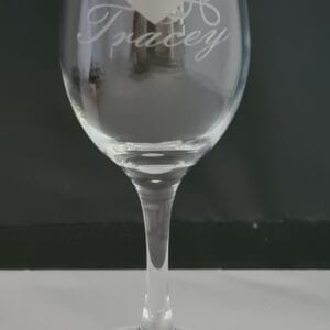 Gegraveerd wijnglas